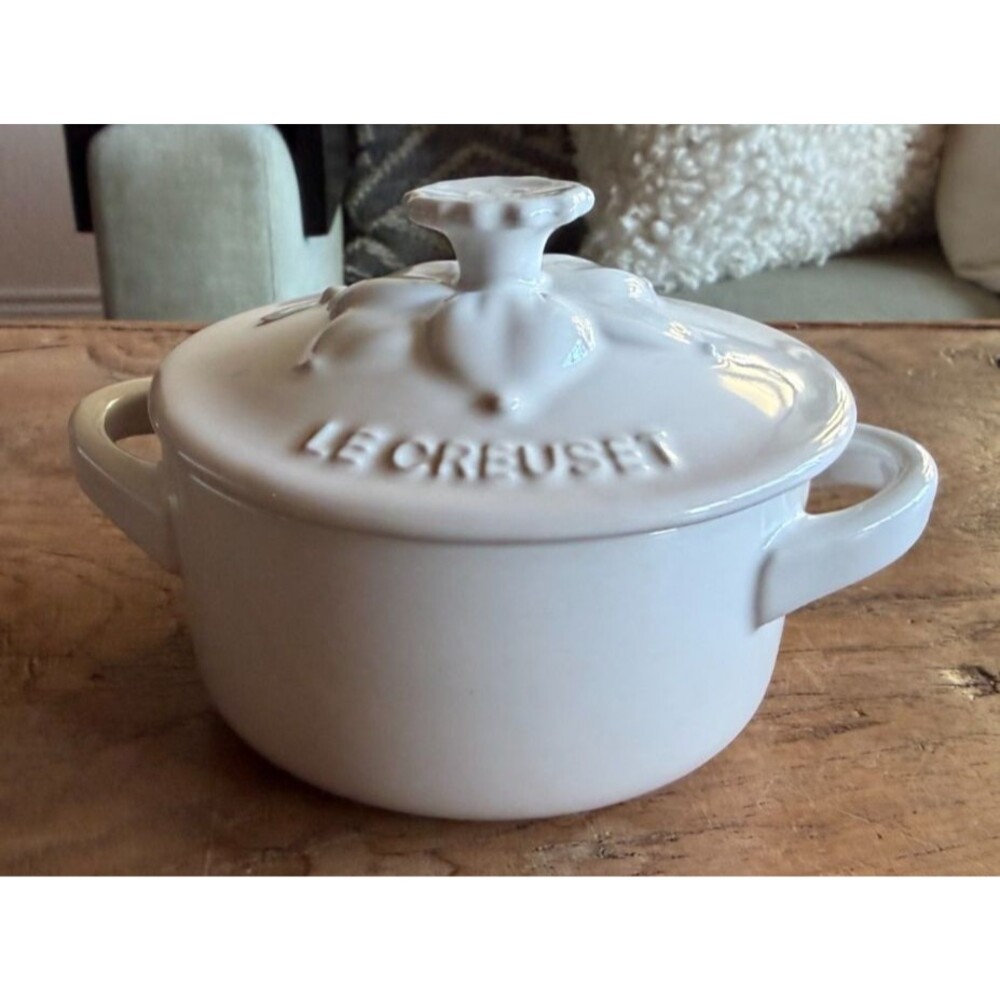 Le Creuset Stoneware Jardin Collection 8oz 250ml Mini Cocotte Meringue NEW - Picture 3 of 9